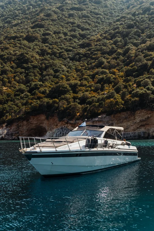 PRIVATE_YACHTING_30-min
